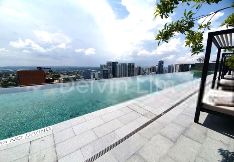 2 Bed Condo for Sale in  Boulevard 88 - Image 9